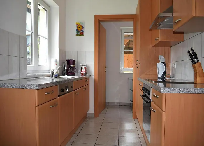 Amadeus, Appartement *